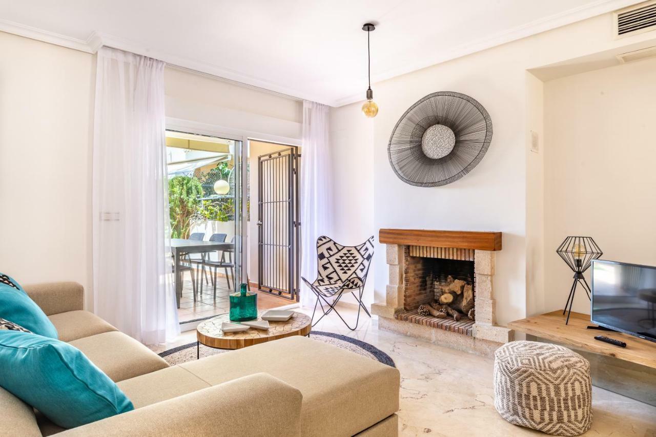 Stylish Townhouse In Beachfront Complex Marbella Exterior foto